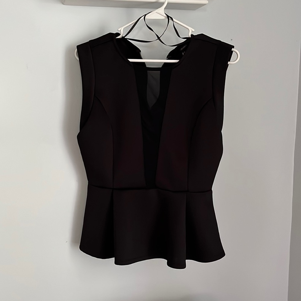 CUTE Forever 21 top!!